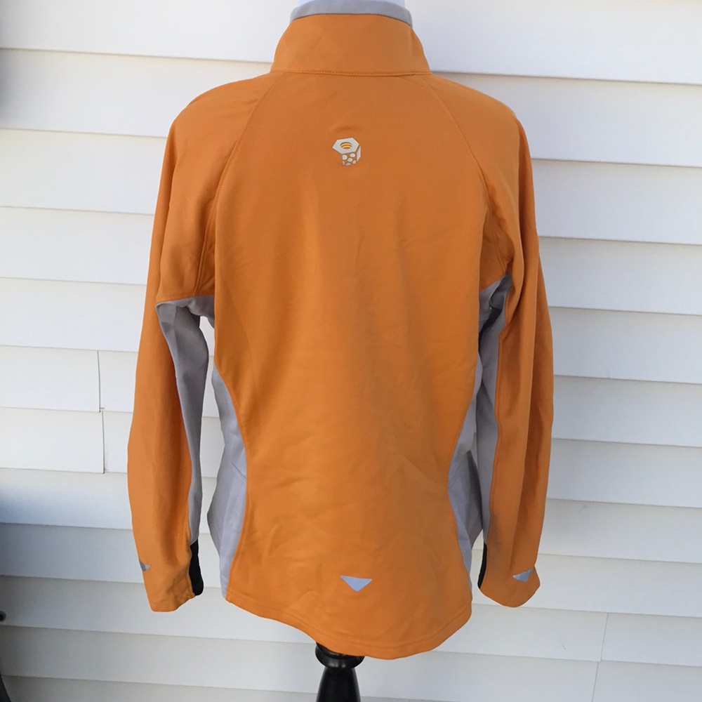 Mountain Hardware Pull Over Size Medium - image 3